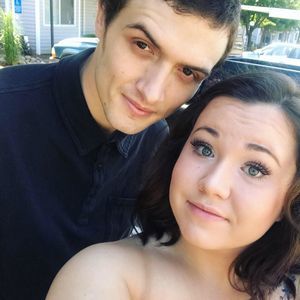 Meet your Posher, Katelyn